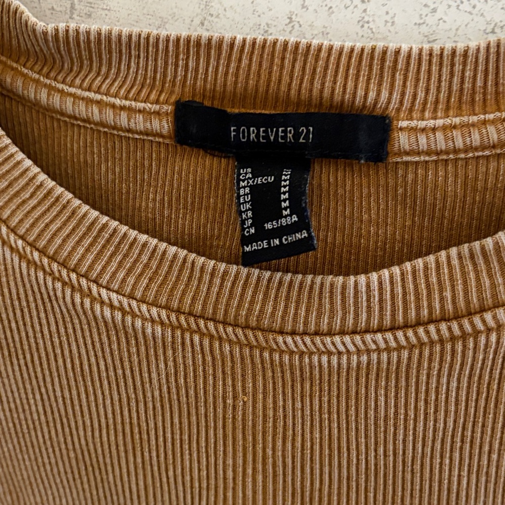 Forever 21 Tan Ribbed Crop Top - Picture 2 of 3
